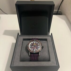 Zodiac Men's Watch - Black and Purple Dial